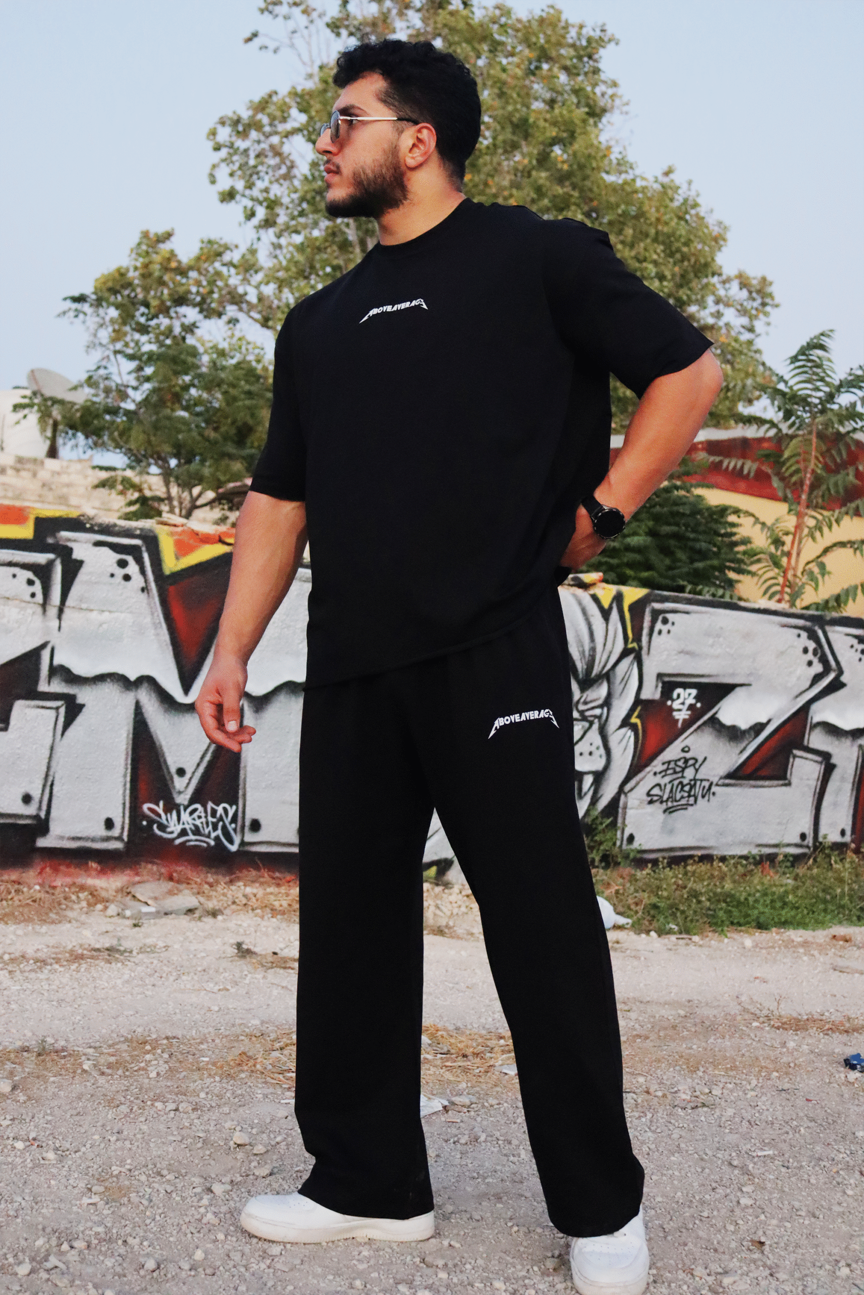 Fear The Average Jogger - الصورة 2